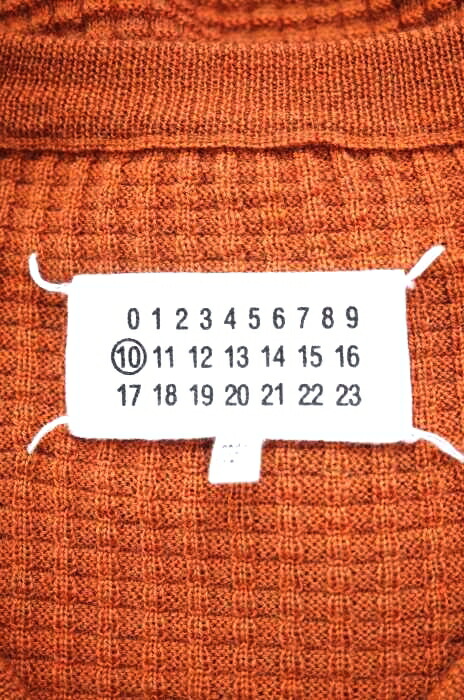 楽天市場 Maison Margiela メゾンマルジェラ ニット セーター メンズ 茶系 Import M 13aw 10 Vネックワッフルニット 中古 ブランド古着バズストアbazzstore 0212 Bazzstore ブランド古着バズストア