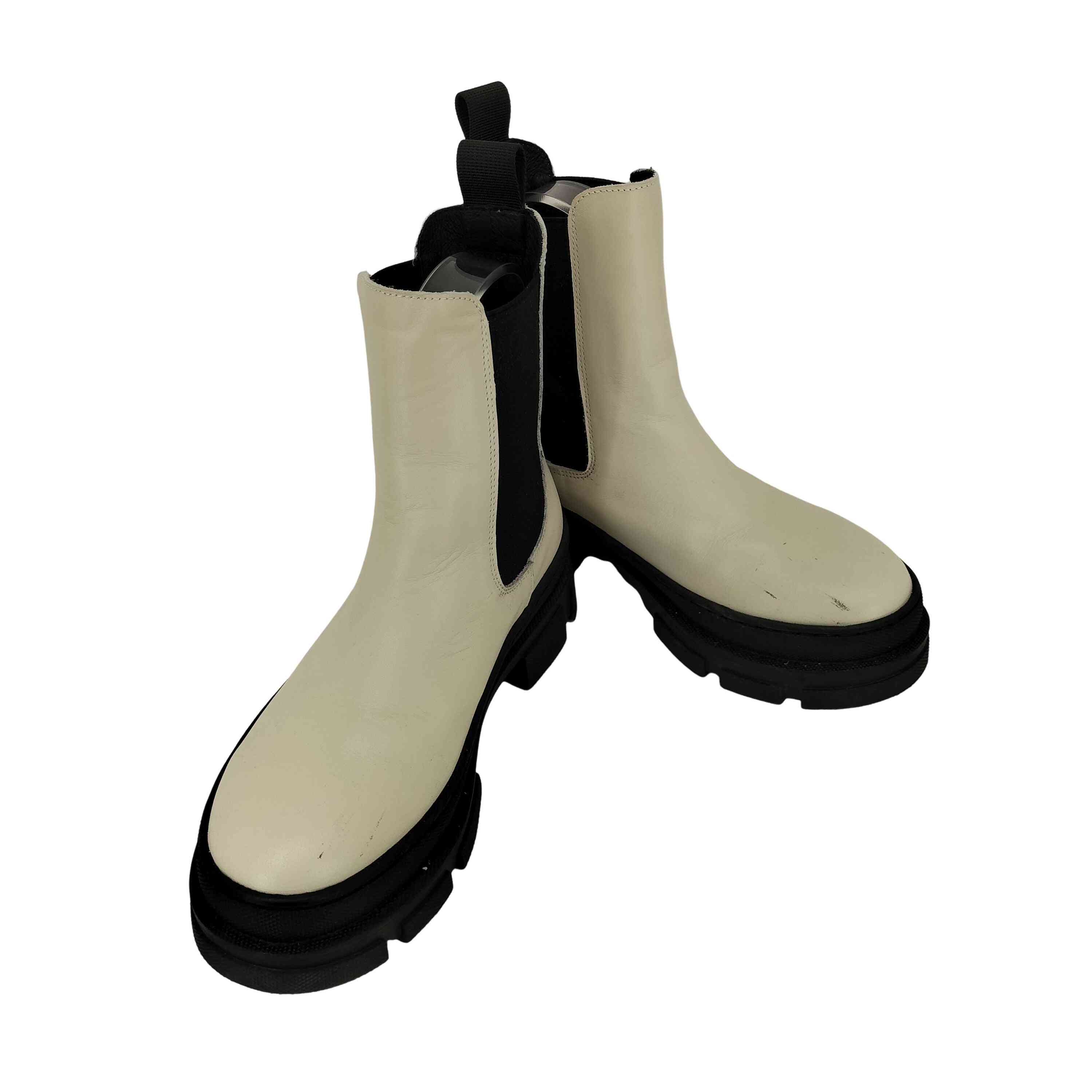 【〜9/1迄hy様お取り置き】美品　LEMAIRE ルメール　ロングブーツ　38 LEMAIRE(ルメール) ロングブーツ ブラック サイズ 36｜【公式