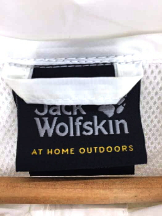 楽天市場 Jack Wolfskin ジャックウルフスキン マウンテンジャケット メンズ 黒系 白系 Jpn L 日本サイズ L 相当 ナイロンジップアップジャケット 中古 ブランド古着バズストアbazzstore 2811 Bazzstore ブランド古着バズストア