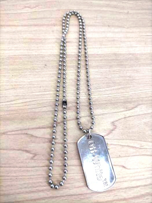 Off White オフホワイト ボールチェーン プレート ドッグタグ メンズ アクセサリー ネックレス ペンダント 中古 ブランド古着バズストアbazzstore Psicologosancora Es Off White オフホワイト ボールチェーン プレート ドッグタグ メンズ アクセサリー ネックレス ペンダント 中古 ブランド古着バズストアbazzstore Psicologosancora Es