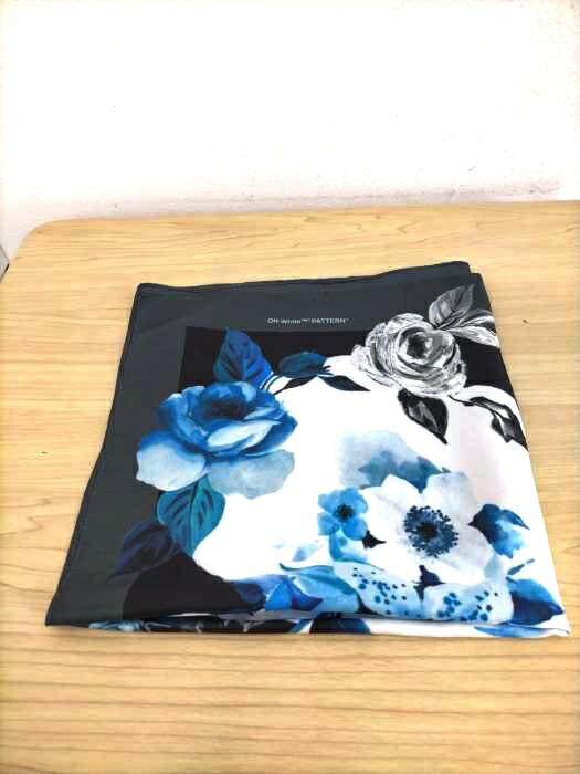 Off White オフホワイト ハンカチ メンズ ブラック組織 青信号系 Pattern 花柄ストール ハンカチ 中古 ブランド古着バズストアbazzstore 0621 Shadooff Com