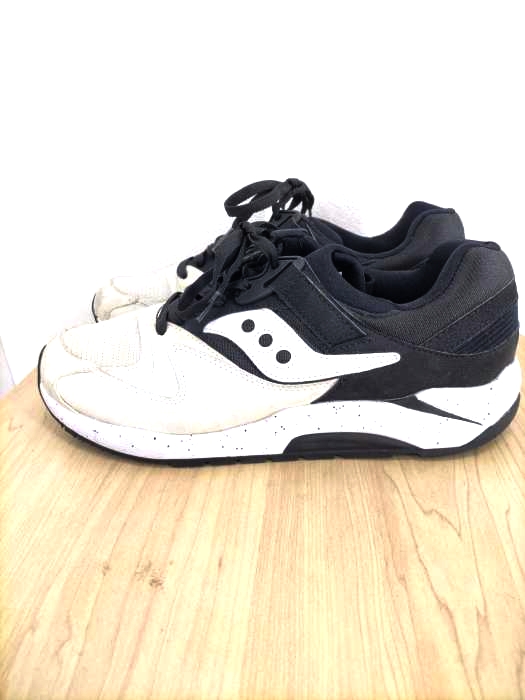 楽天市場 Saucony サッカニー スニーカー メンズ 黒系 白系 Us 9 日本サイズ 27cm 相当 スニーカー 中古 ブランド古着バズストアbazzstore Bazzstore ブランド古着バズストア