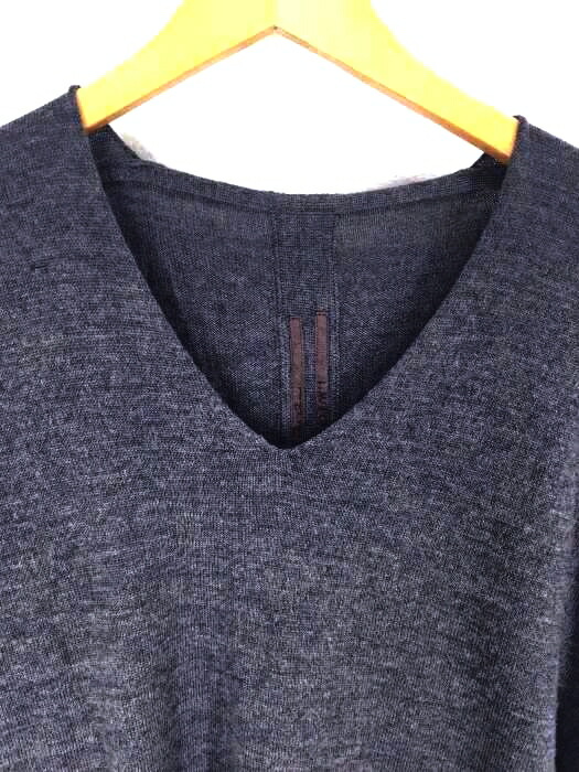 楽天市場 Rick Owens リックオウエンス ニット セーター メンズ グレー系 Import M 日本サイズ M L 相当 Vネックニットプルオーバー 中古 ブランド古着バズストアbazzstore 0411 Bazzstore ブランド古着バズストア