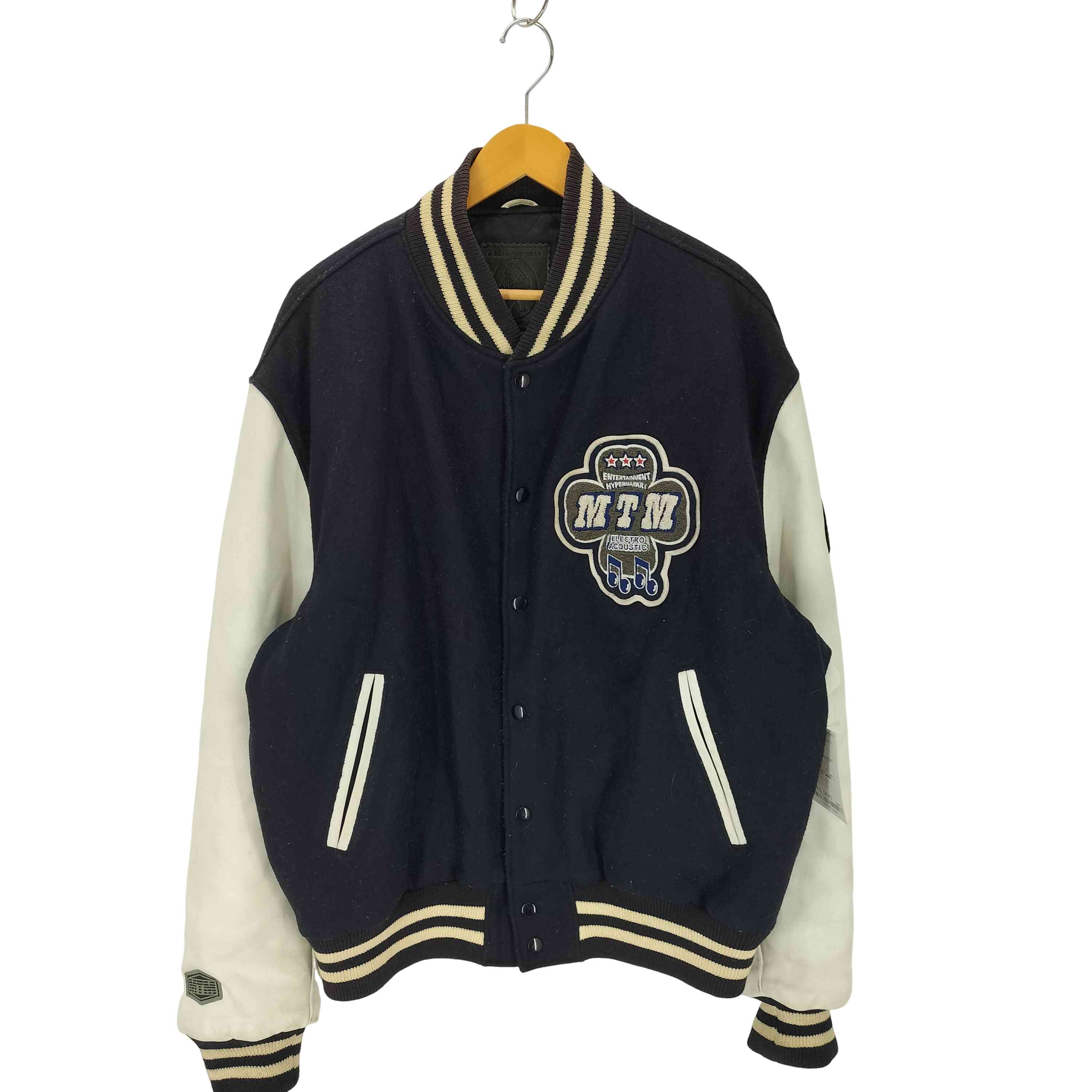 Kith Golden Bearネイビー スタジャン M Kith Golden Bearネイビー スタジャン M
