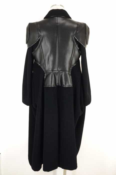 コムデギャルソン Comme Des Garcons コート メンズ 黒系 2017年秋冬