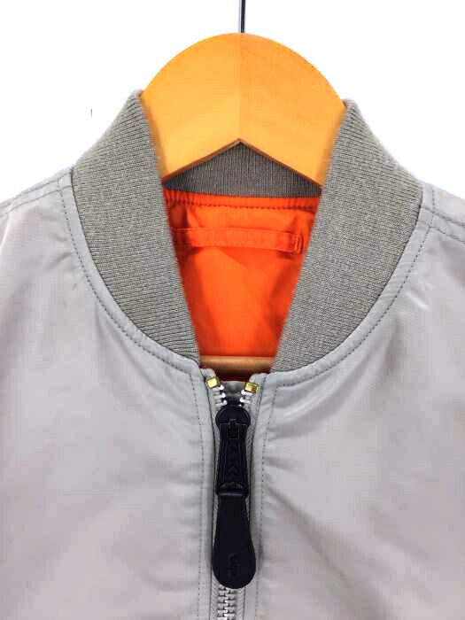 楽天市場 Alpha Industries アルファインダストリーズ フライトジャケット レディース シルバー系 Jpn S 日本サイズ S 相当 Ma 1 フライトジャケット 中古 ブランド古着バズストアbazzstore 1711 Bazzstore ブランド古着バズストア