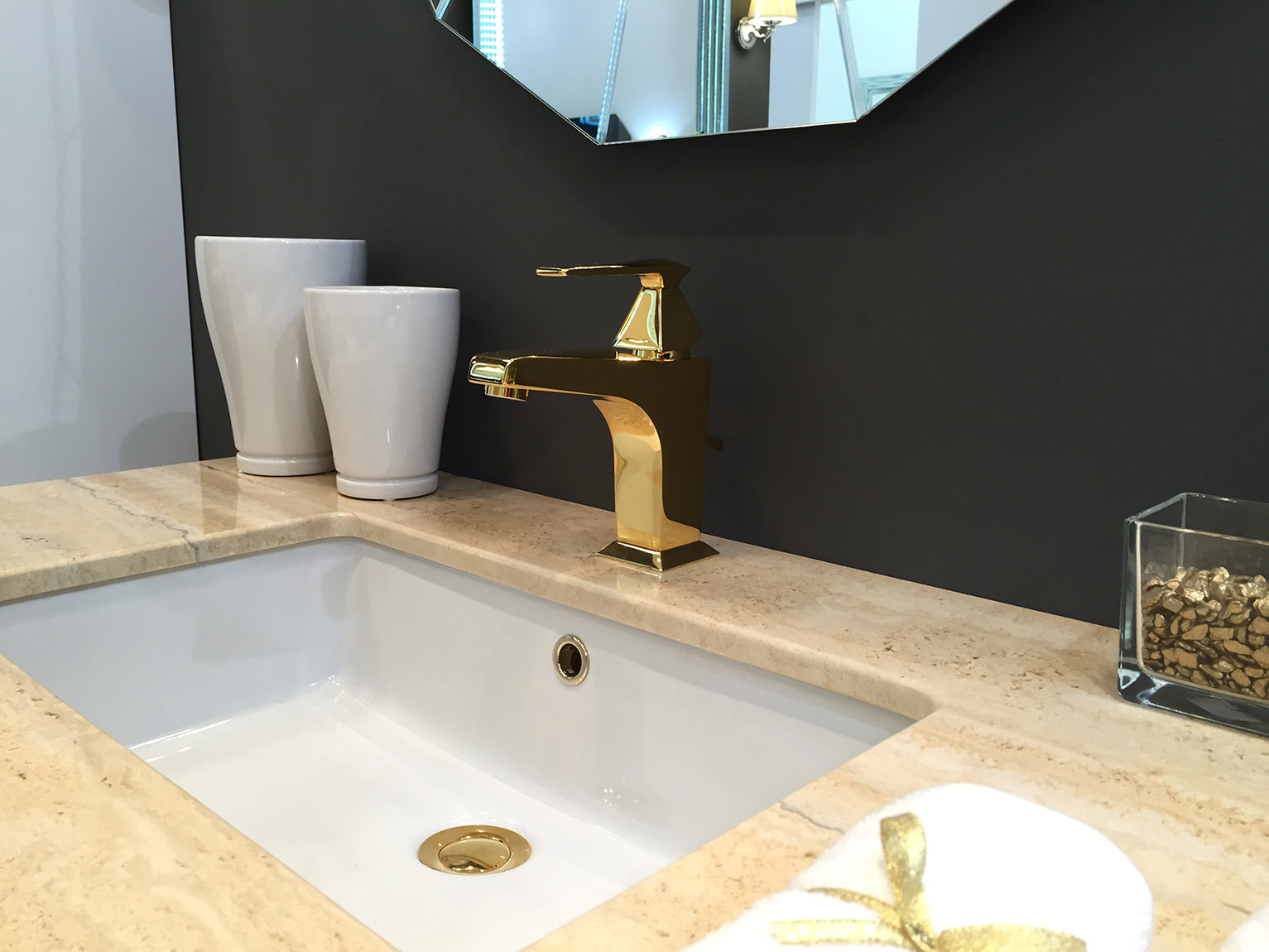 洗面水栓 蛇口 交換 花 ガーデン Diy リフォーム 洗面用水栓金具 おしゃれ 綺麗 ニコラッツイ Diy 混合水栓 奥行12 3 吐水口高11 2cm ニコラッツイ Nicolazzi レバーハンドル 24金 イタリア製 3002 35g 受注生産 オンライン銀座