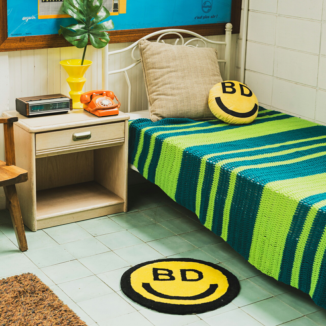 お得なコンビネーションセット BD スマイルクッション+ラグ ビーチドデイズ 公式 BEACHED DAYS クッション アクセントラグ スマイル カリフォルニア リビング フロアマット｜BEACHED DAYS STORE 店