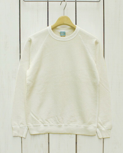 Good On \u003cBR\u003e Raglan Crew Neck Sweat / long sleeve \u003cBR\u003e Natural Pigment \u003cBR\u003eグッドオン \u003cBR\u003eラグラン 労働者の一団 流汗  長袖 裏毛 綿織物100%  自然的 生産品染め / men made インチ japan 日本製 goodon good on 調教師