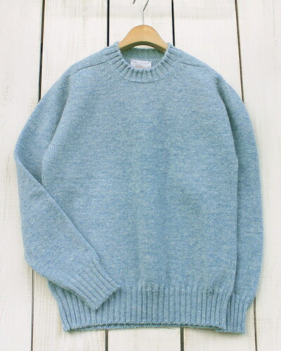 Jamieson's Plain Saddle Shoulder Crew sweater 3ply wool Surf / 135 made in scotland ジャミーソンズ サドル ショルダー クルー セーター ニット シェットランド ウール 3プライ 厚手 / サーフ ベビーブルー jamiesons｜Beard Store