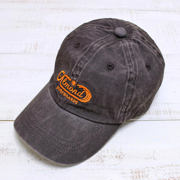 Almond Surfboards Sunwave 6-Panel Cap / trucker cotton twill pigment / Brown アーモンド サーフ 6パネル キャップ / ロゴ 刺繍 トラッカー ロー 浅め コットン ツイル ピグメント / ブラウン almond surf westcoast beach