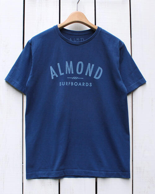 Almond Surfboarsds Finesurfing SS Tee cotton usa / Navy アーモンド サーフ プリント Tシャツ / 半袖 コットン USA / フロント プリント ロゴ シンプル ネイビー 紺 日本製 almond surf westcoast beach