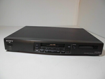 楽天市場】【中古】 日立(HITACHI) D-VHSビデオカセットレコーダー でじたるテープナビ DT-DR1 シルバー VHS/S-VHS対応 :  ベアホームズ