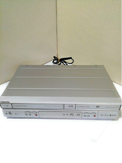 【中古】 MITSUBISHI DVR-S300 映像媒体一体型ヴィデオディスクリコーダー マットブライトシルバー