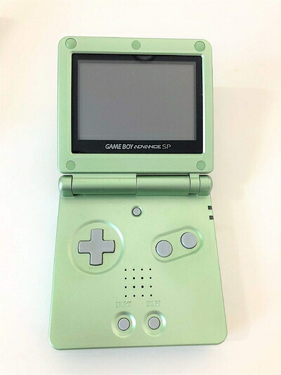 【中古】 ゲームボーイアドバンスＳＰ　パールグリーン　トイザらスオリジナルカラー｜ベアホームズ
