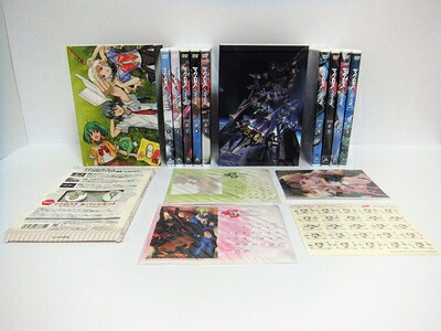 【中古】 マクロスF 全9巻セット [マーケットプレイス DVDセット]｜ベアホームズ