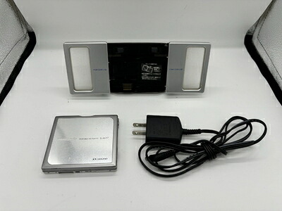 【中古】 パナソニック 携帯型MD電気蓄音機 しろがね色 SJ-MJ57-S