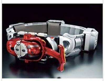 【中古】（新古品） BANDAI COMPLETE SELECTION MODIFICATION KABUTOZECTER（コンプリート セレクション モディフィケーション カブトゼクター）｜ベアホームズ
