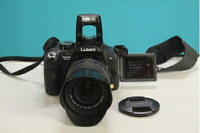 【中古】 パナソニック デジタル一眼二眼レフ写真機 DMC-L10 水晶体一揃いの道具 黒いことDMC-L10K-K