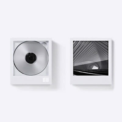 【中古】（新古品）[ 粁5 ] CD電気蓄音機 携帯型/飾りもの [ Instant Disk Audio CP1 ] Bluetooth 軽さ 薄型 飾りものシーディー電気蓄音機 player (白いこと)