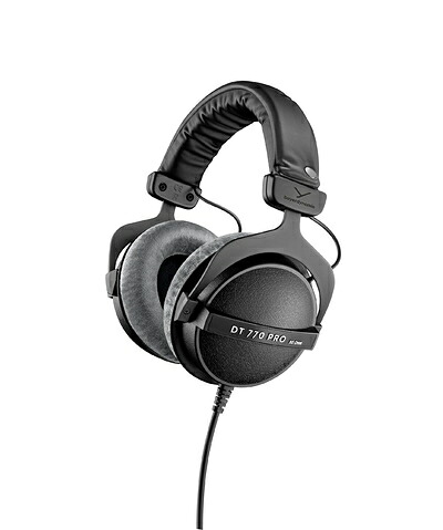 【中古】（新古品） Beyerdynamic DT770 PRO Headset - 80 OHM