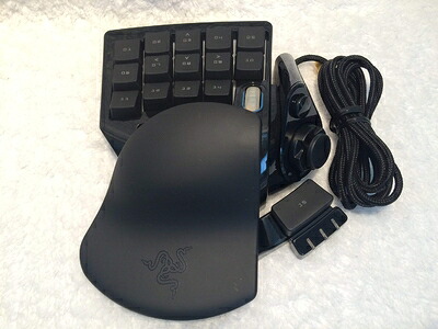 【中古】 Razer Nostromo ゲーミング キーパッド 【正規品】 RZ07-00490100-R3M1