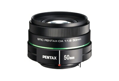 【中古】（新古品） ペンタックス smc PENTAX-DA 50mmF1.8 中望遠単焦点レンズ 【APS-Cサイズ用】【高い描写性能】【うつくしいボケ味・円形絞り】【小型軽量】【ペンタックス一眼Kシリーズはボディ内手振れ補正を搭載】 22177｜ベアホームズ
