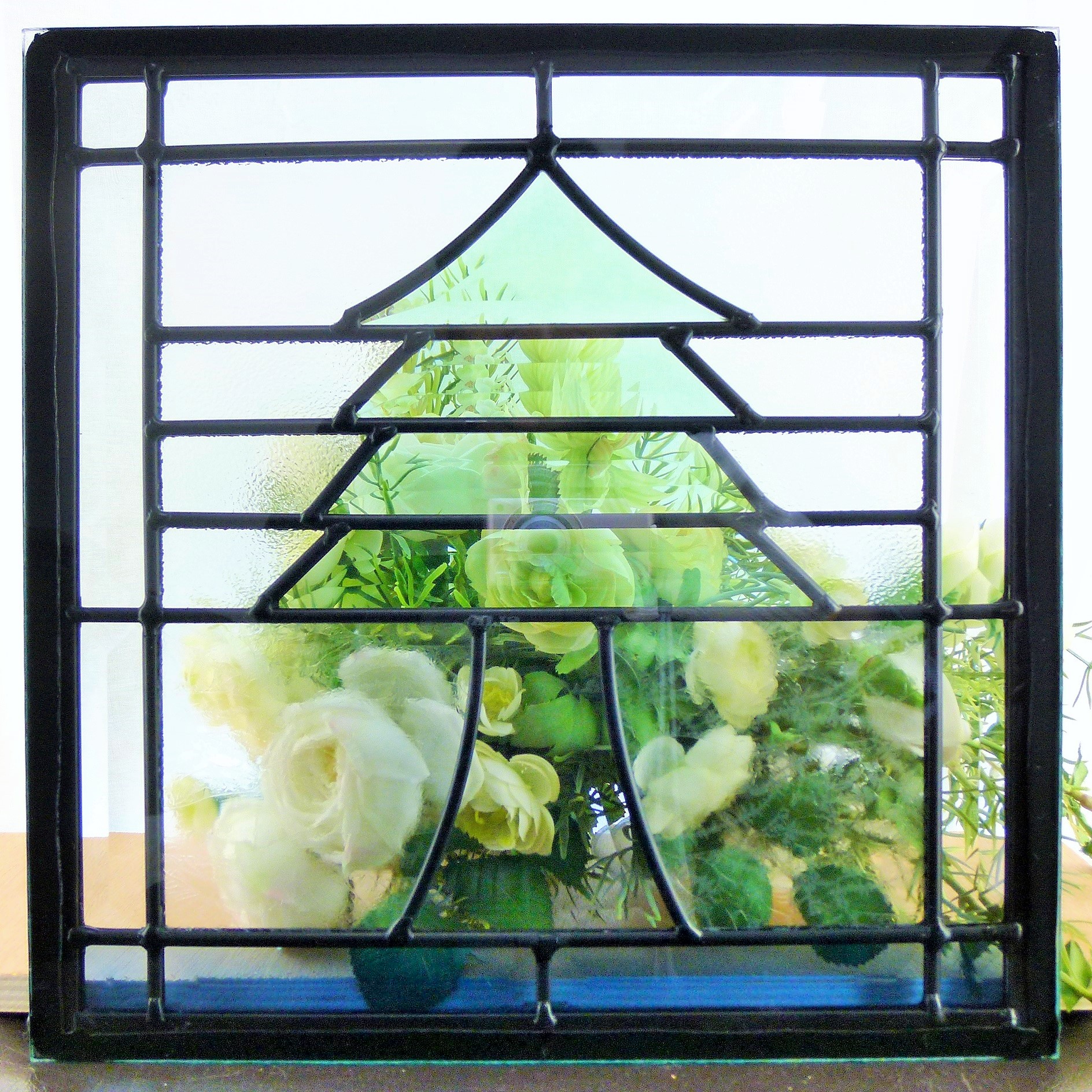 楽天市場】ステンドグラス 建物パネル・鉛線方式 チューリップ