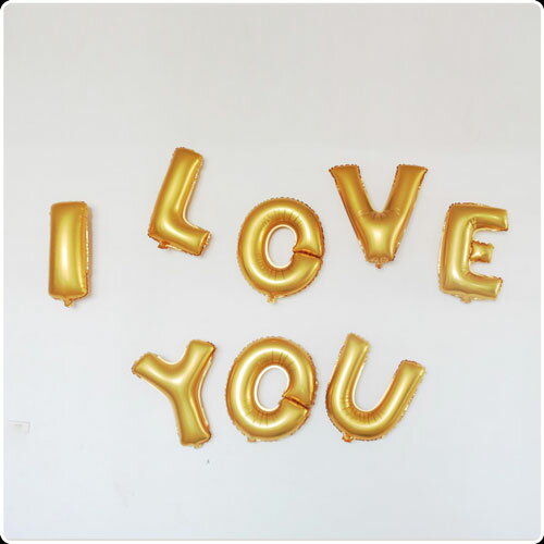 楽天市場 高さ40cm M N O P Q R S T U V W X Y Z 記号アルファベット バルーン ゴールド 風船 パーティー 誕生日 バースデー にぎやかしイベント ギフト ウエディング プレゼント クリスマス ハロウィン 風船留め 棒 空気入れポンプ 別売り ｂｅｂｅｅ
