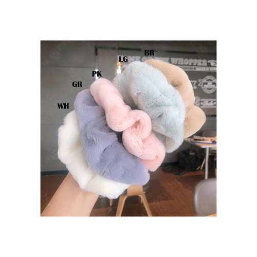 楽天市場】2個 1セットフェイク ファーシュシュ直径 8cm 黒 白