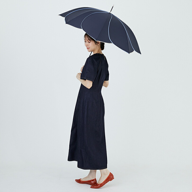 【楽天1位】【because 公式】バイカラーパイピング 長傘 雨傘 傘 UVカット レディース おしゃれ 花 撥水 上品 女性 58cm ビコーズ | 花びら かさ 女子 かわいい ギフト プレゼント 大人 ロング 無地 兼用傘 晴雨兼用