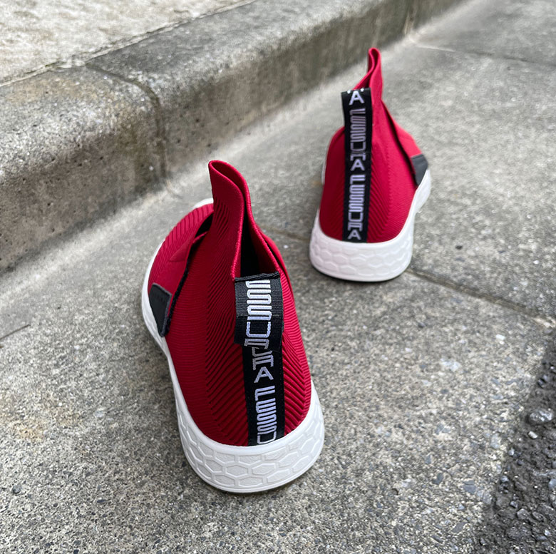 Fessura Run 軽量 メンズ イタリア レディース 靴 スニーカー 軽い Strap