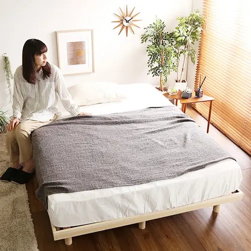 ダブルベッド すのこベッド ローベッド 天然木使用 高さ調節 頑丈 ナチュラル 幅98cm 長さ197cm