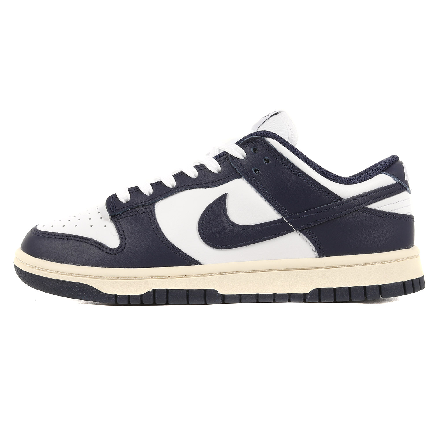 は自分にプチご褒美を スニーカー NIKE ナイキ WMNS DUNK LOW VINTAGE