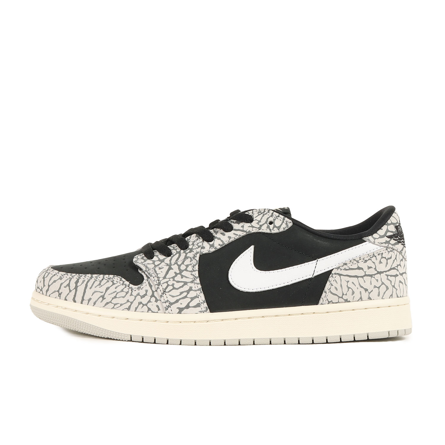 NIKE ナイキ サイズ:28.0cm / AIR JORDAN 1 RETRO LOW OG BLACK CEMENT (CZ0790-001) / エアジョーダン1 レトロ ロー ブラック セメント / モスリン / US10 / ローカット スニーカー シューズ 靴【メンズ】【K4857】｜ブランド古着のBEEGLE by Boo-Bee