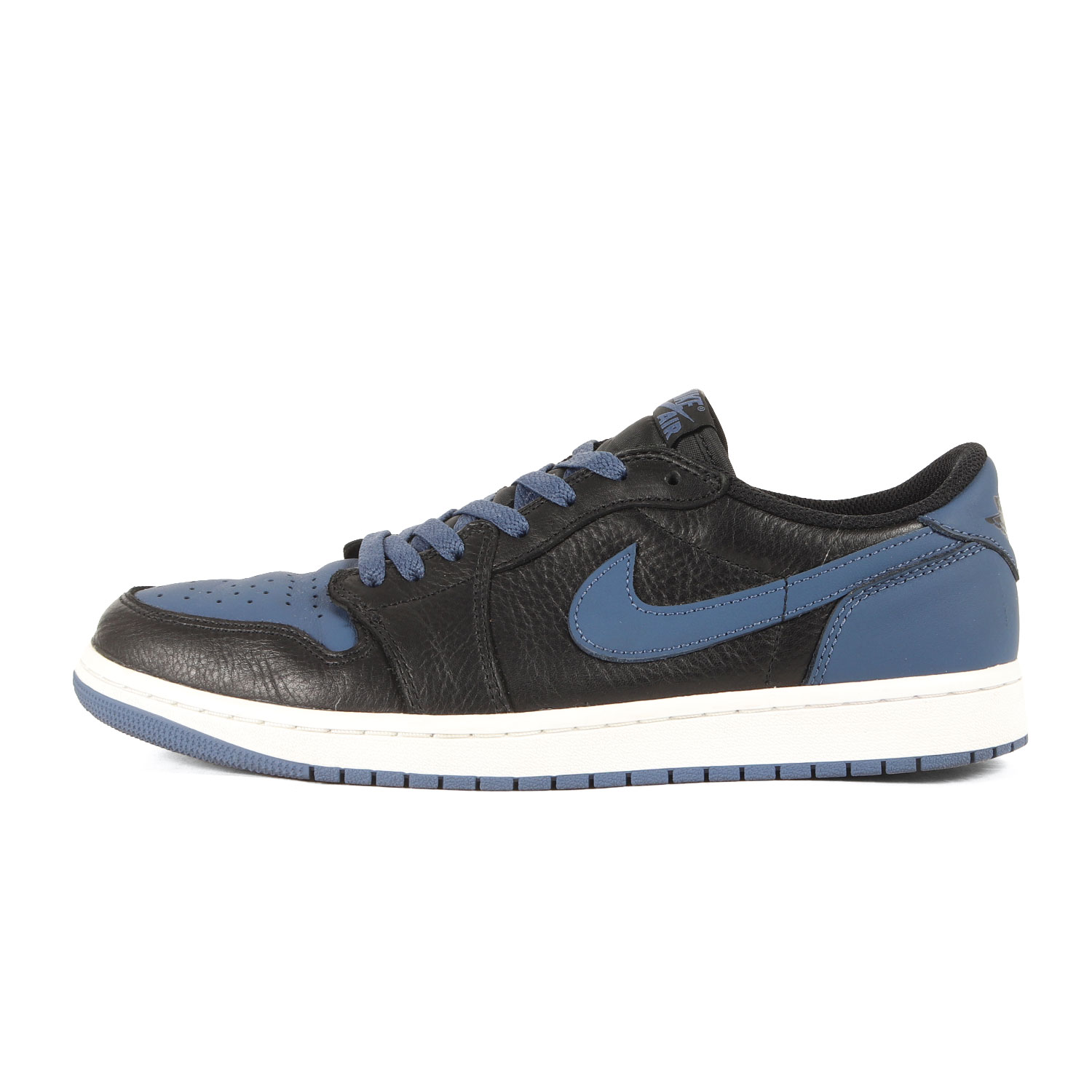 NIKE ナイキ 大きさ:29.0糎 / AIR JORDAN 1 RETRO LOW OG MYSTIC NAVY (CZ0790-041) エアジョーダン1 レトロ 置き目  / 黒いこと ミスティックネイビー / US11 / 置き目とり捨てる スニーカー シューズ 靴【メンズ】【中古】【K4477】