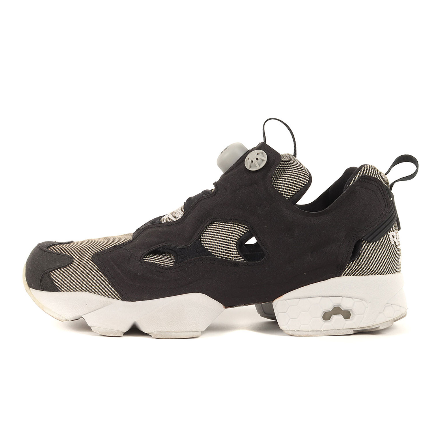 ロンハーマン　reebok 別注スニーカー RHC ロンハーマンがリーボックに別注、オールブラックの「CLUB C