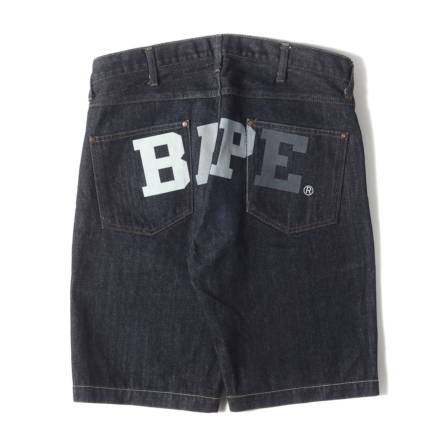 【A BATHING APE】 FIRE BAPESTA デニムハーフパンツ　M Fire BAPESTA デニム ハーフパンツ Mサイズ a bathing ape BAPE sta