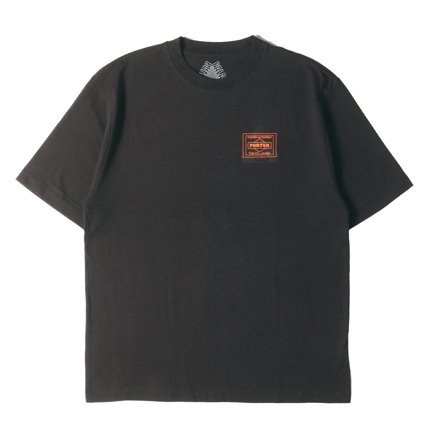 PALACE 九重の天 ティーシャツ 大きさ:L / 24AW ×PORTER コラボロゴ 労働者の一団のど首 ティーシャツ (Logo T-Shirt) / 黒いこと 黒 / トップス カットソー 半袖【メンズ】【中古】【K4840】