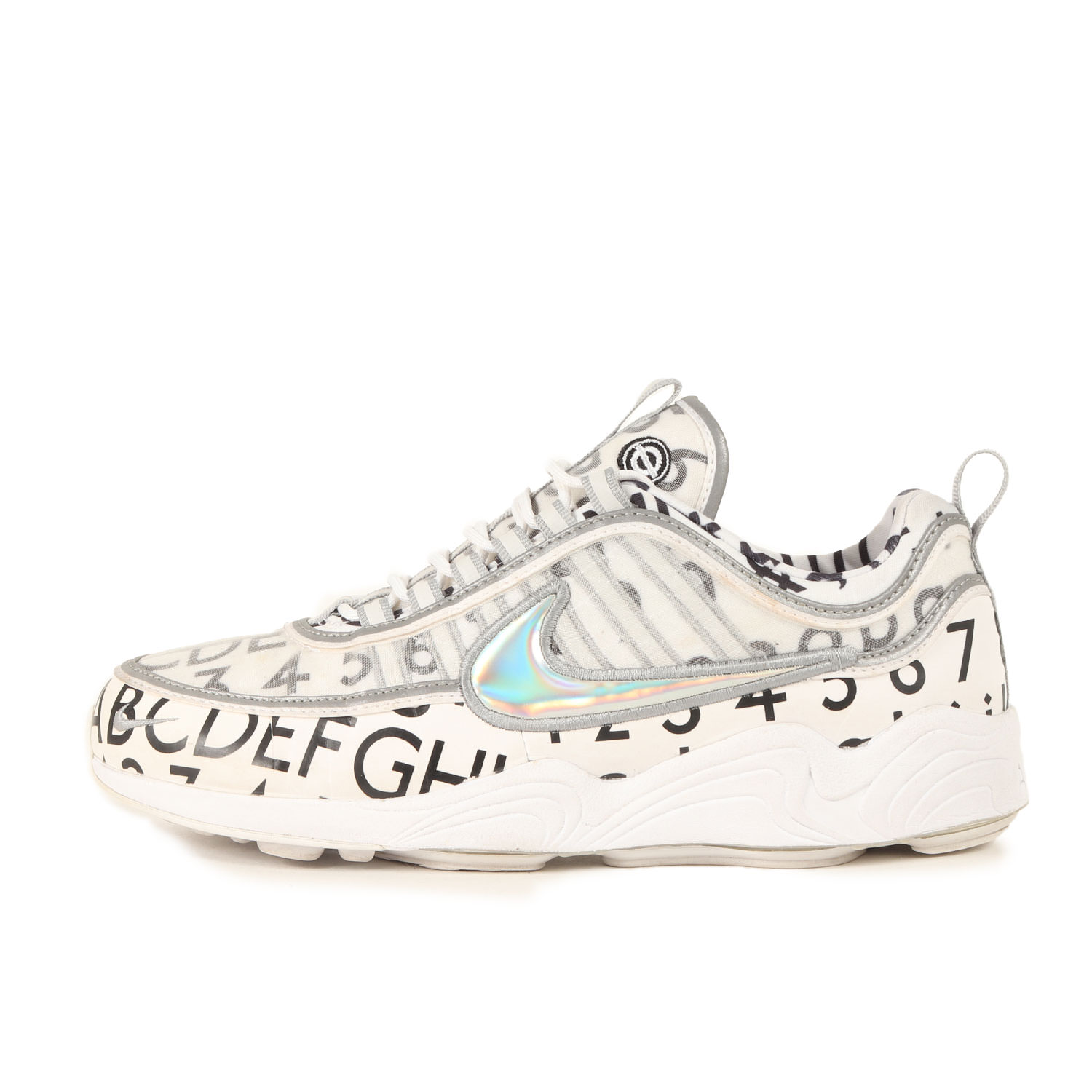 NIKE ナイキ 大いさ:26.0糎 / ROUNDEL BY LONDON UNDERGROUND AIR ZOOM SPIRIDON 16 GPX (904336-100) / 大気圏 望遠レンズ スピリドン ラウンデル 英国の首都・アンダー競技場 / 白いこと / US8 / スニーカー シューズ 靴【メンズ】【中古】【K4840】
