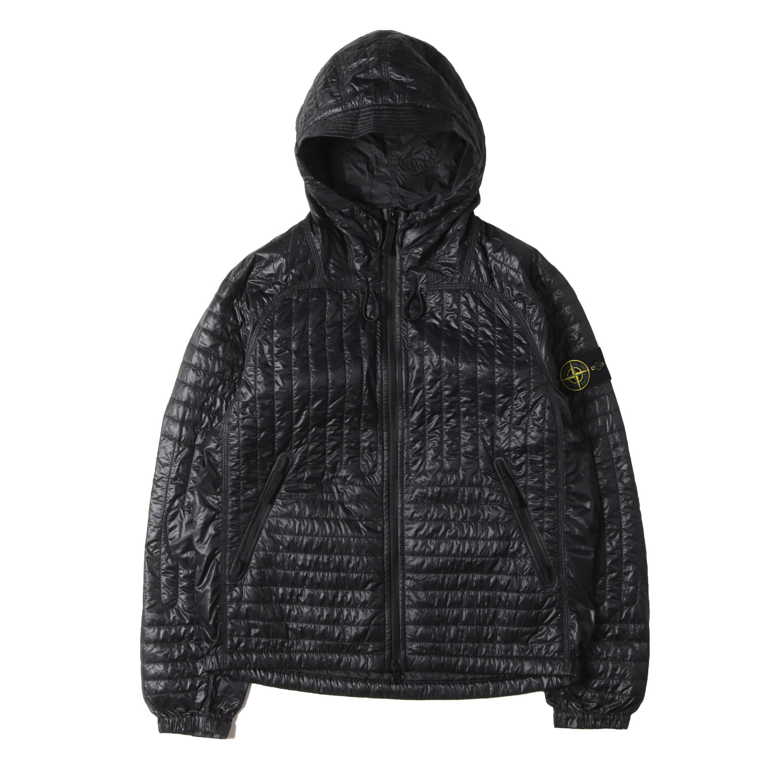 STONE ISLAND ストーンアイランド ジャケット ブラック 黒 サイズ:S | 24AW プリマロフト パテッド ジャケット (PERTEX QUATUM NETPLUS PRIMALOFT) | アウター ブルゾン 上着【メンズ】【中古】【美品】【K4746】｜ブランド古着のBEEGLE by Boo-Bee