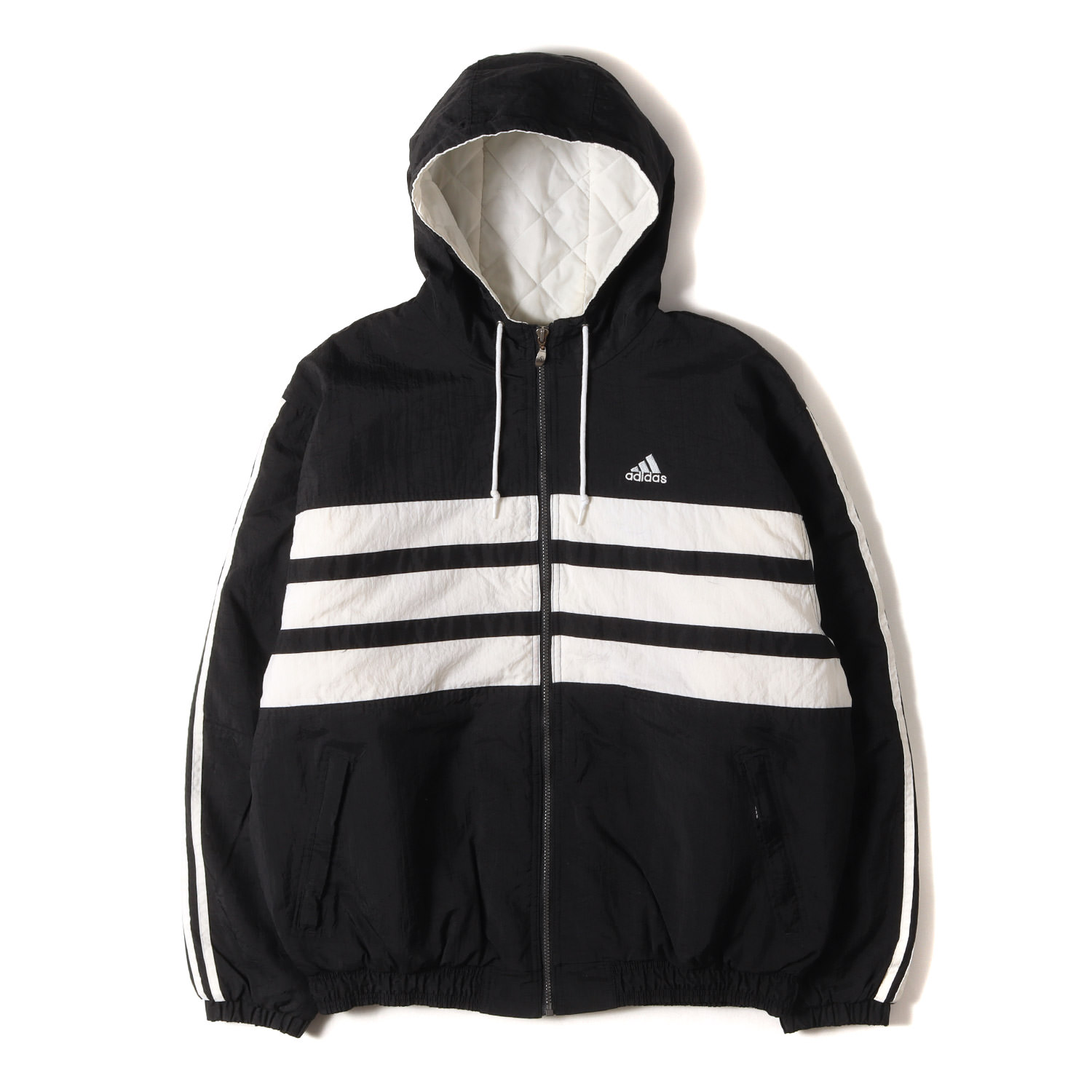 adidas vintage アディダスヴィンテージ ジャケット ブラック ホワイト 黒白 サイズ:XL | 人気モデル 万国旗タグ | 90s スリーライン ナイロン ジップ フードジャケット | 90年代 古着 | アウター ブルゾン 上着【メンズ】【中古】【K4746】