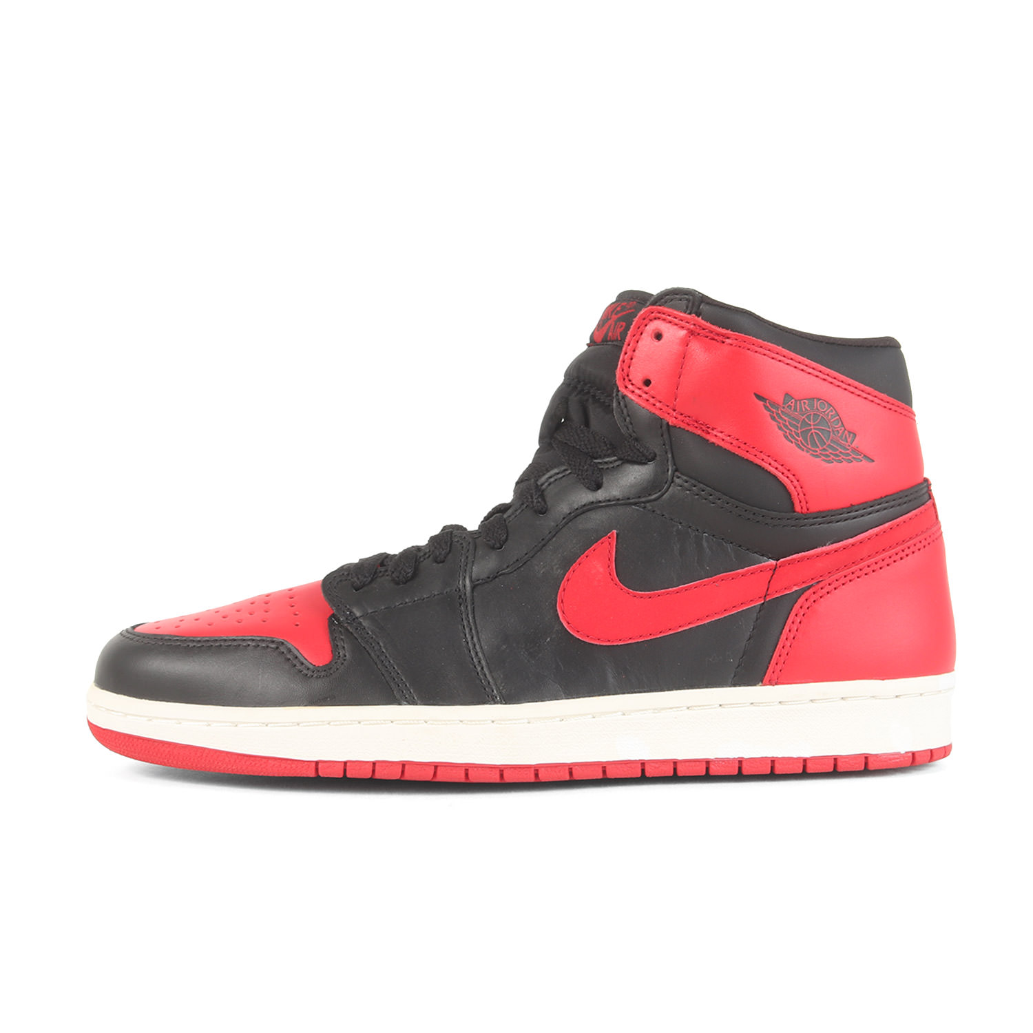 NIKE ナイキ 大きさ:US10.5(28.5珊) | AIR JORDAN 1 RETRO BRED (136066-061 / 2001年製) | エアジョーダン1 レトロ 食パン | 黒いこと バーシティレッド 黒赤 | ご機嫌撥ねのける スニーカー シューズ 靴【メンズ】【中古】【K4806】