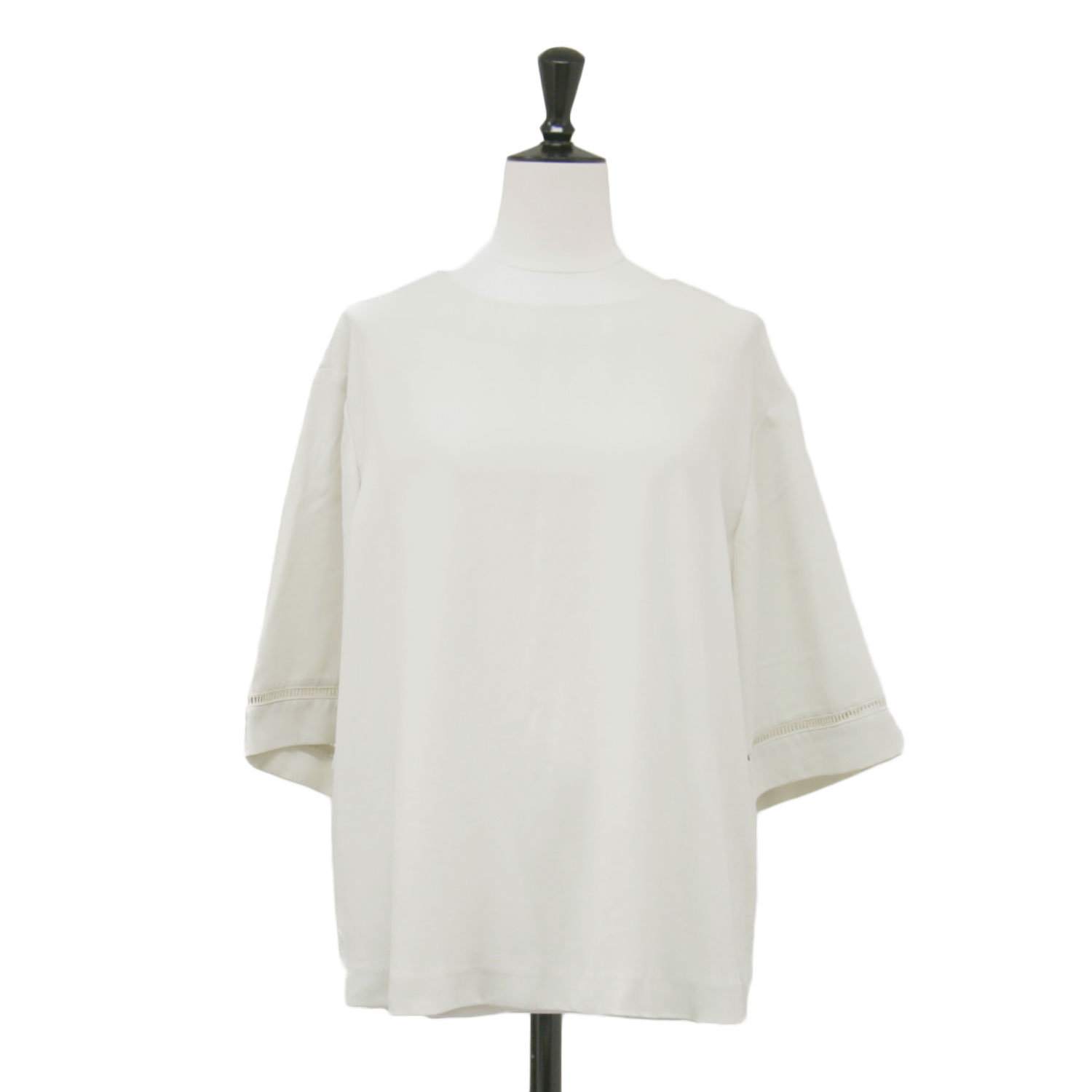 theory luxe セオリーリュクス トップ ベージュ 大いさ:38(M) | 24春夏 落っこちる肩先 トップ / 5分袖 労働者の一団のど首 掛けはしごスピード競技 ドレープ 縮緬 ウォッシャブル| トップス ティーシャツ【レディース】【中古】【K4806】