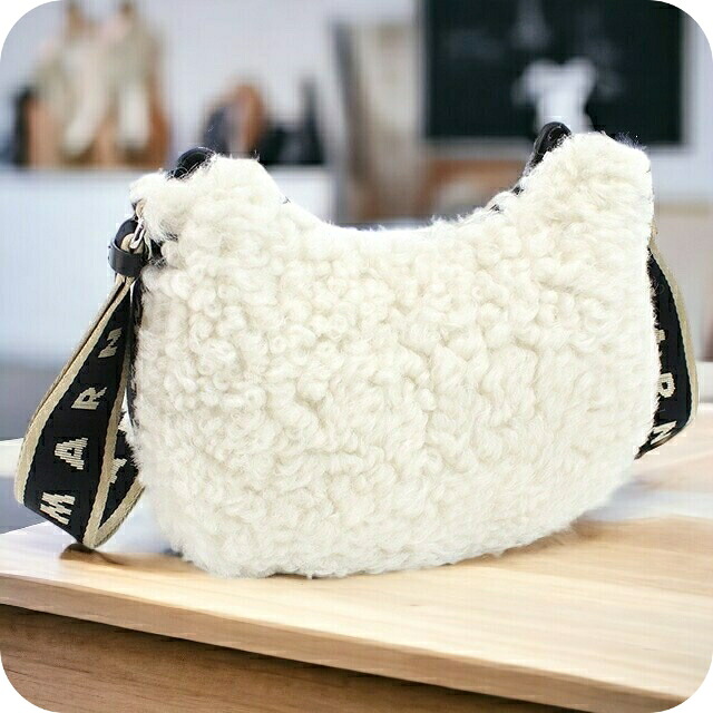 マルニ 斜め掛けショルダーバッグ レディース MARNI ラム、レザー イタリア SBMP0128Q0 ホワイト系 バッグ｜Infinitown