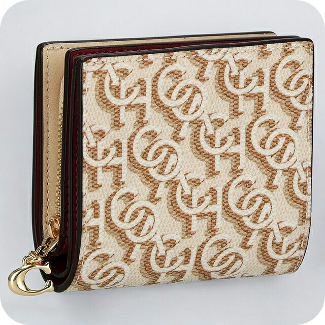 新品☆COACH コーチ　折り財布　 ホワイト　シグネチャー レザー 新品 COACH コーチ 財布 折り財布 ホワイトChrome Hearts キーパー
