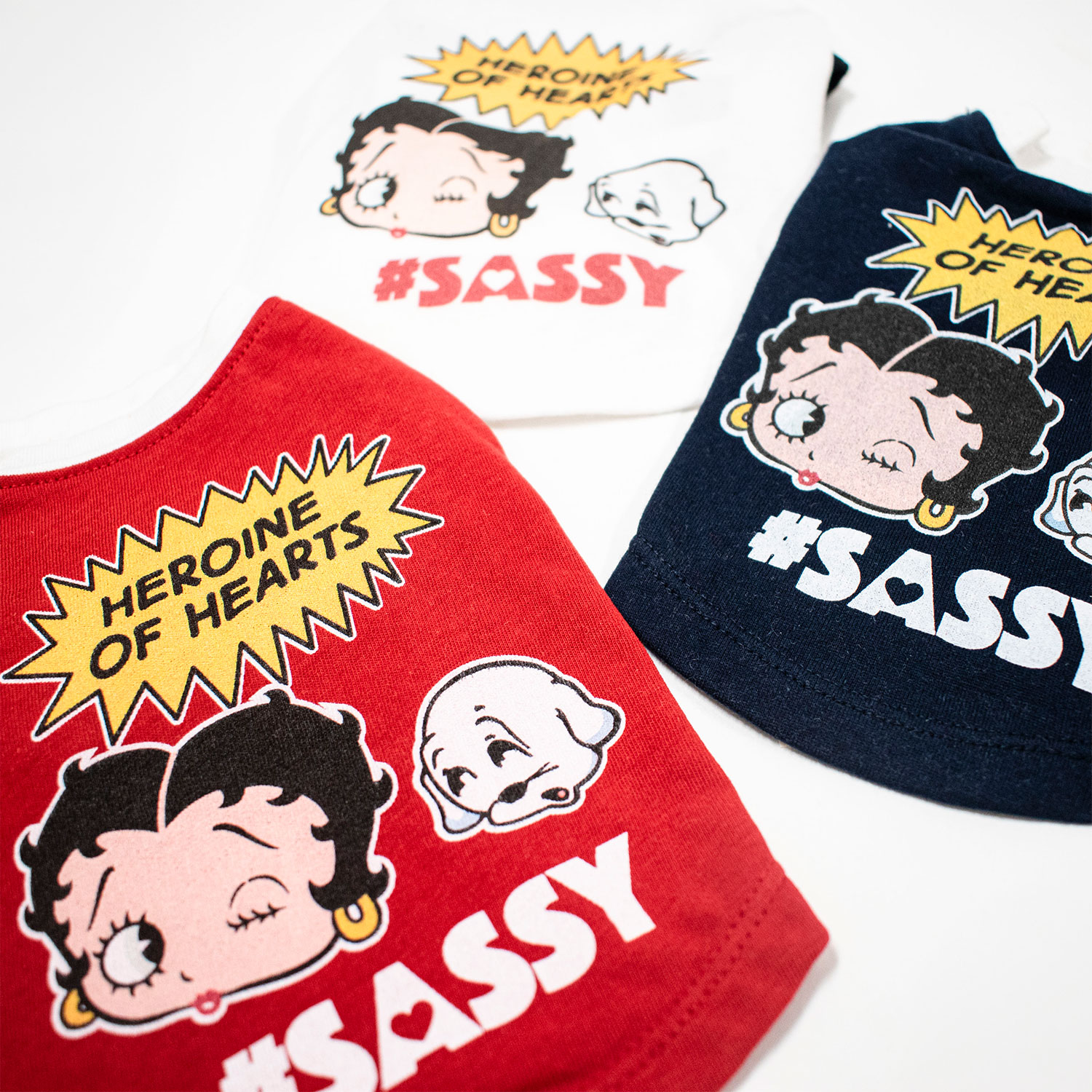 日本製 楽天市場 Betty Boop 84 Tシャツ Sassy 3color 犬服 犬 洋服 レッド ネイビー ホワイト アレッタ ベティ ラグラン Beelux 売れ筋 Lexusoman Com