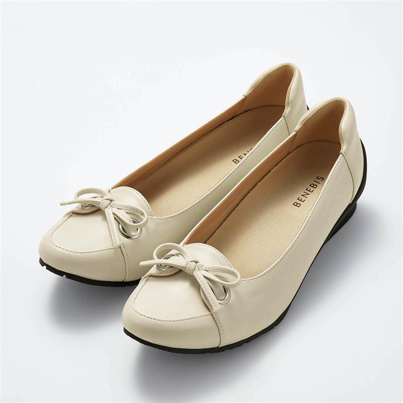 楽天市場 Belle Maison ベルメゾン 旅におすすめ リボンバレエスニーカー ホワイト 21 5 22 22 5 23 23 5 24 24 5 25 ベルメゾン 靴 レディース シューズ バレエ バレー パンプス ロー ヒール ぺたんこ おしゃれ ベルメゾン 大人ファッション