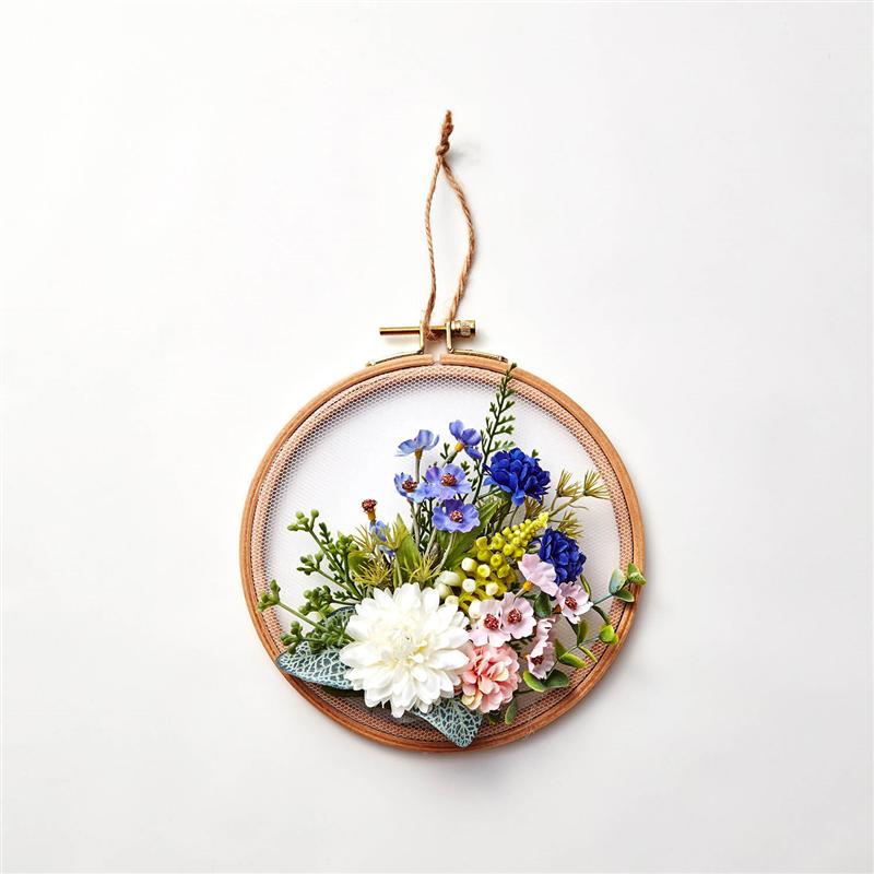 楽天市場 ベルメゾン 刺繍枠を使った野の花の花飾り インテリア 雑貨 おしゃれ グッズ シール ウォール 壁 ステッカー デザイン 小物 家具 インテリアのベルメゾン