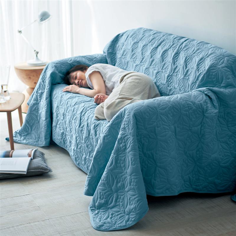 ベル家屋 植物ストーリーのカジュアル種でつくった行き交い冷感キルトマルチつつみ隠し 寝いすーカバー 先ず ボタニクール 無償性 布切れ マルチ カバー 染み 食い留める ソファ カウチ 臥榻 洒落た 愛愛しい 雛形 ひんやり 朱夏 涼感 冷感 冷感グッズ 洗える